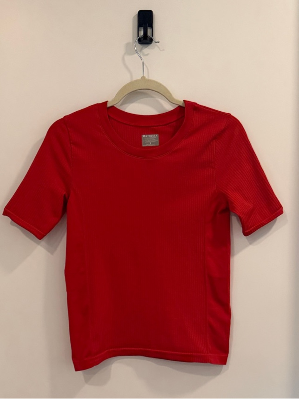 Athleta Renew Seamless Ribbed Short Sleeve Tee in Red | Size Small